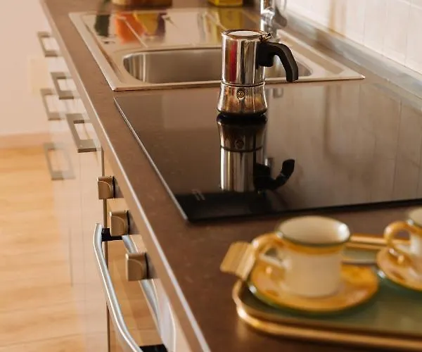 Diffuso C. Zoldan Apartman