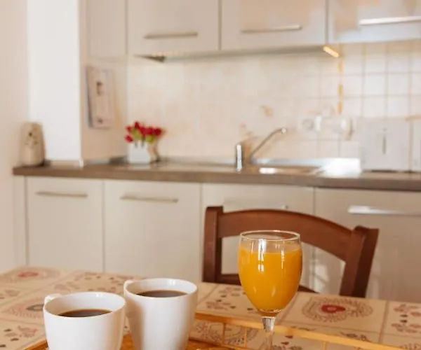 Diffuso C. Zoldan Apartman