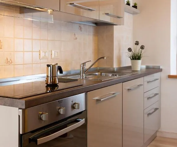 Diffuso C. Zoldan Apartman *